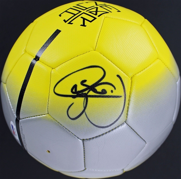 Neymar Signed Nike Neymar Model Soccer Ball (PSA/DNA)