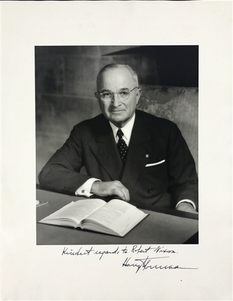 President Harry Truman Signed 11" x 14" Portrait Photograph (Beckett/BAS Guaranteed)
