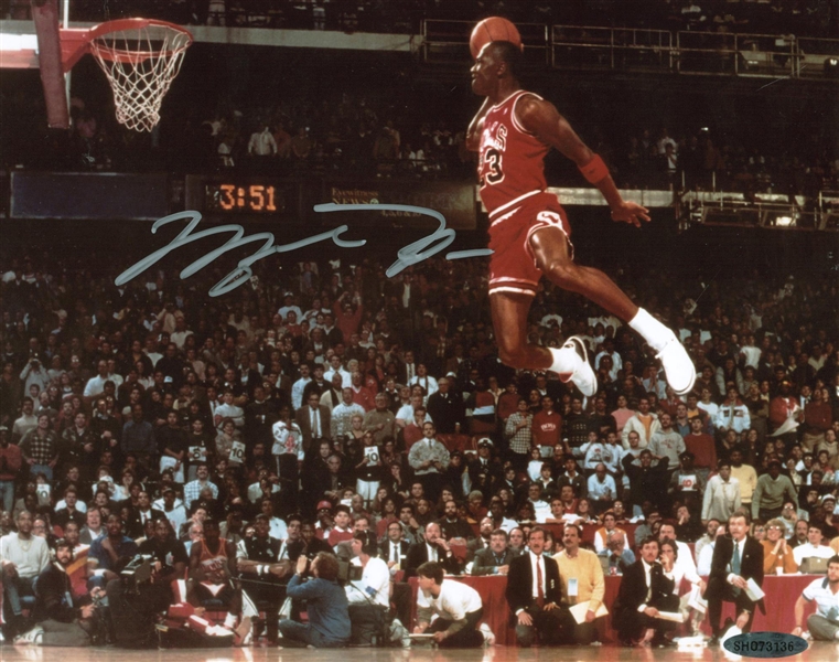 Michael Jordan Signed 8" x 10" Color Gatorade Photograph (Upper Deck)