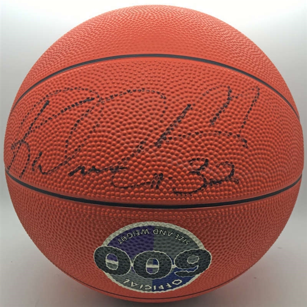 Karl Malone Signed Basketball w/ "#32" Inscription! (PSA/DNA)