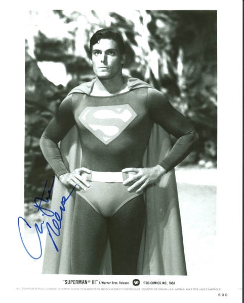 Christopher Reeve Signed 8" x 10" B&W "Superman III" Promotional Photo (PSA/DNA)