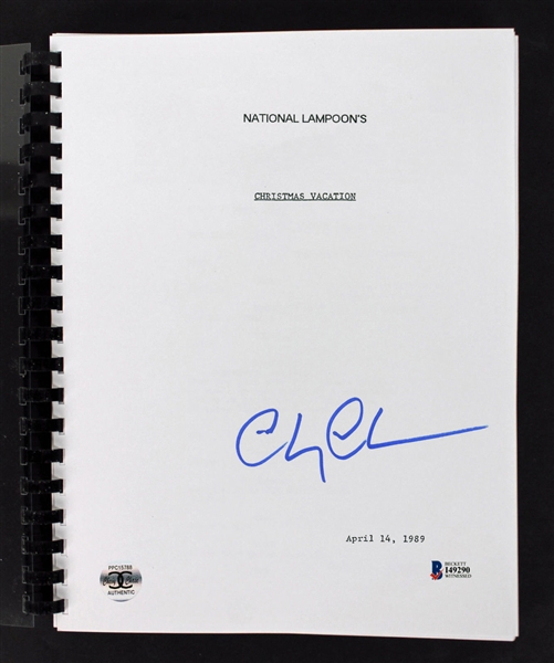 Chevy Chase Signed "Christmas Vacation" Script (BAS/Beckett)