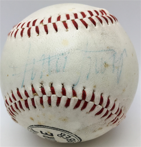 Willie Mays Playing-Era Signed Baseball (JSA)