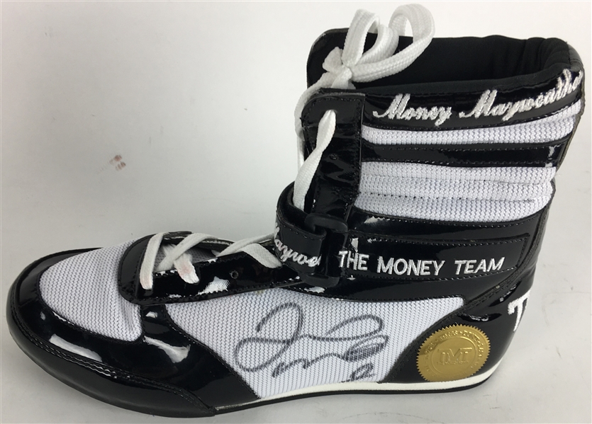 Floyd Mayweather Jr. RARE Signed Personal Model TMT Boxing Shoe (Beckett)