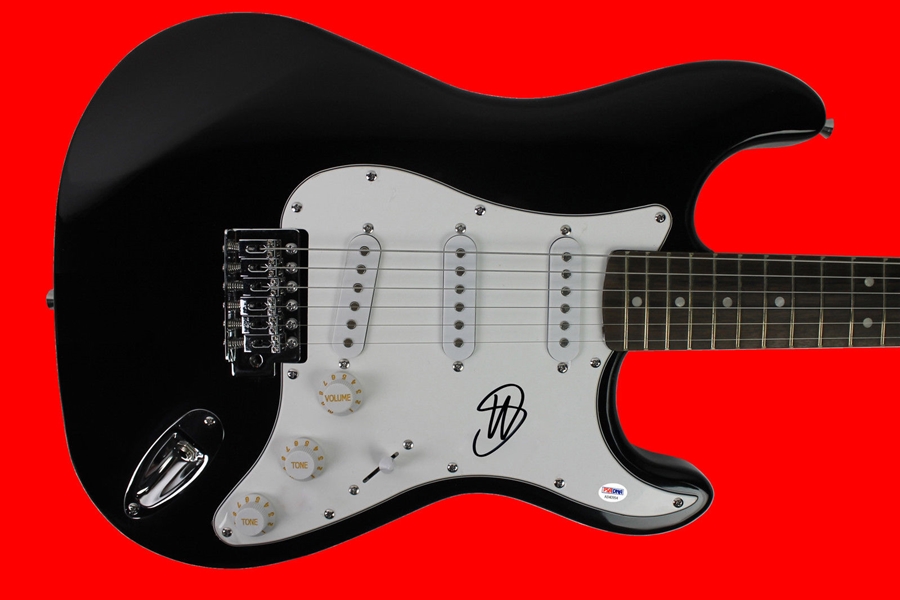Steve Winwood Signed Strat-Style Electric Guitar (PSA/DNA)