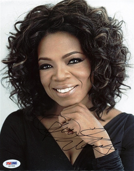 Oprah Winfrey Signed 8" x 10" Color Photograph (PSA/DNA)