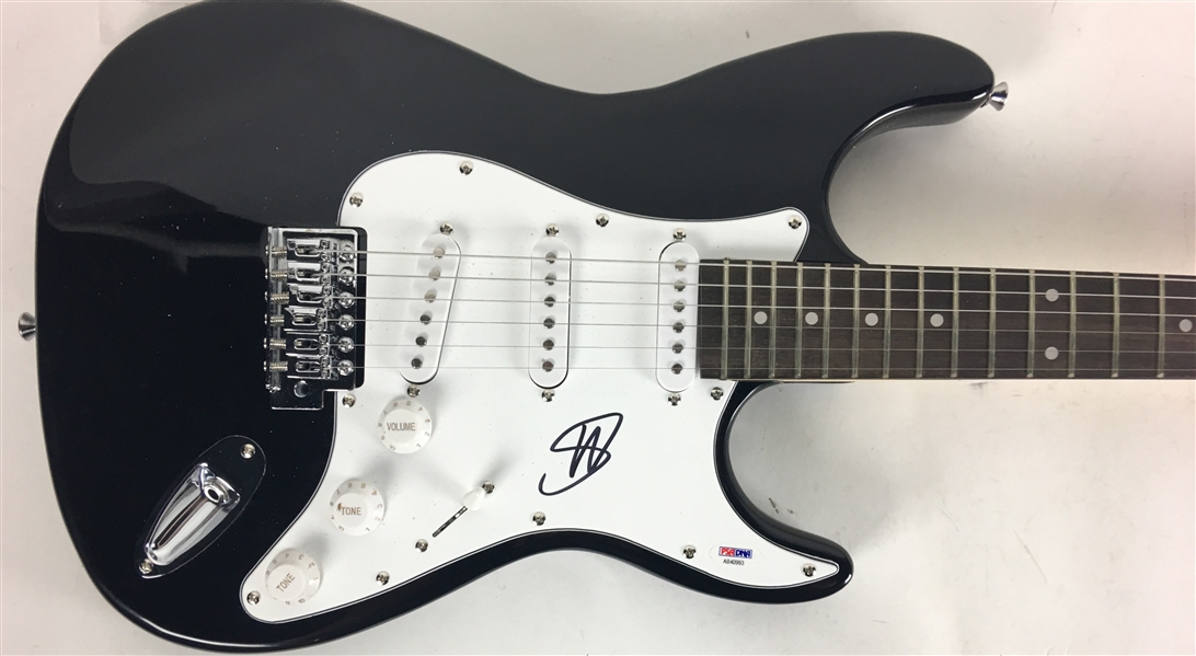 Steve Winwood Signed Stratocaster Style Guitar (PSA/DNA)