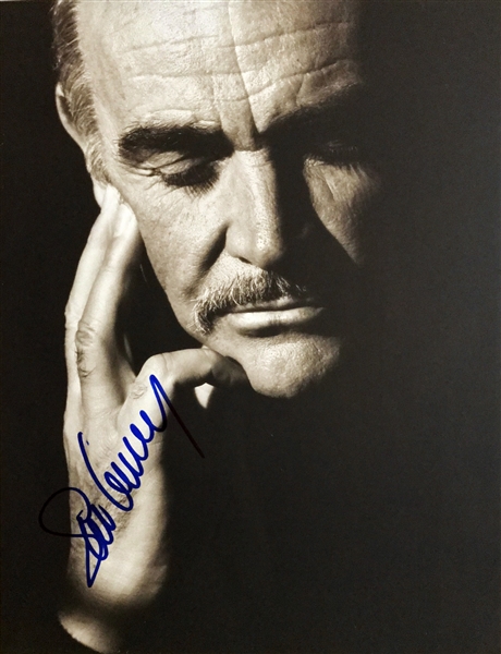 Sean Connery Signed 11"x 15" Herb Ritts Photo (Beckett/BAS Guaranteed)