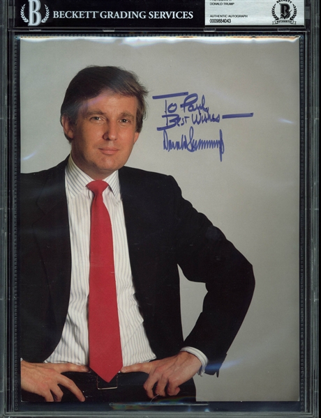 President Donald Trump Signed 8.5" x 11" Photograph (BAS/Beckett Encapsulated)