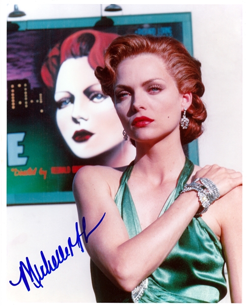 Michelle Pfeiffer In-Person Signed 8" x 10" Color Photo (BAS/Beckett Guaranteed)