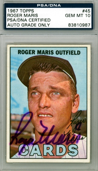 Roger Maris Signed 1967 Topps Baseball Card #45 - PSA/DNA Graded GEM MINT 10!