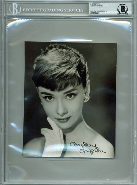 Audrey Hepburn Superb Signed 6.25" x 8" B&W Type 1 Portrait Photograph (BAS/Beckett Encapsulated)