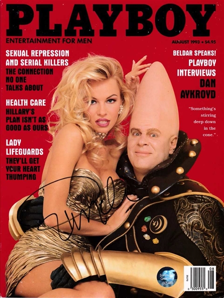 Pamela Anderson Signed August 1993 Playboy Magazine (BAS/Beckett Guaranteed)