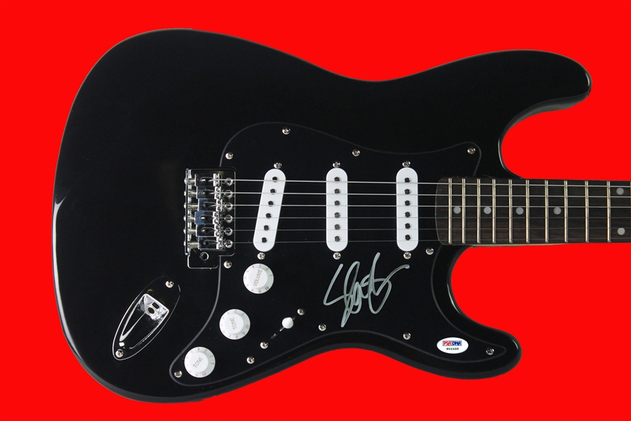 Guns N Roses: Slash Signed Stratocaster Style Electric Guitar (PSA/DNA)