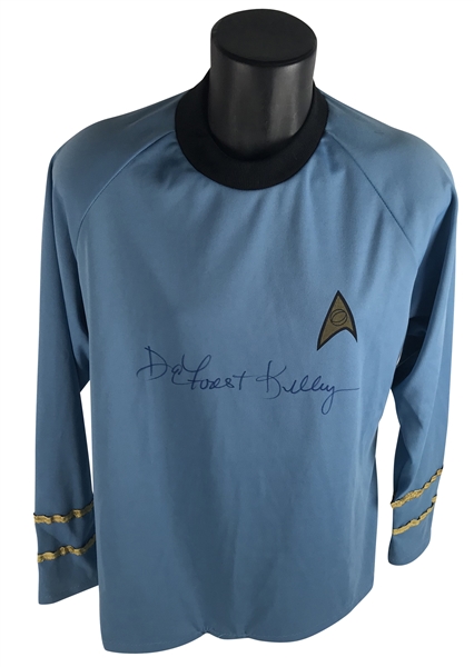 Deforest Kelley Rare Signed Star Trek Shirt (Beckett/BAS Guaranteed)