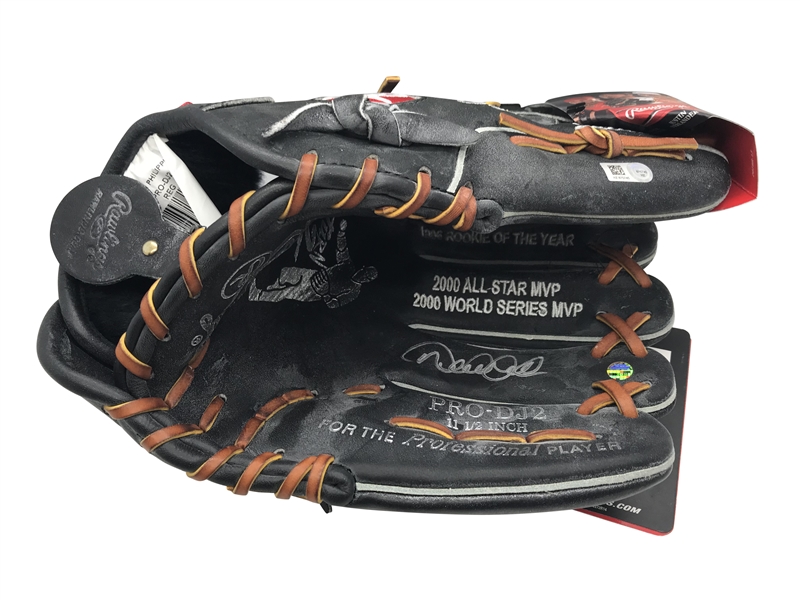 Derek Jeter Signed Engraved Personal Model Rawlings Baseball Glove (MLB)