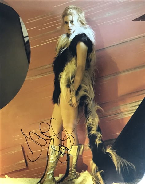 Jane Fonda Signed 16" x 20" Color Photograph (Beckett/BAS Guaranteed)