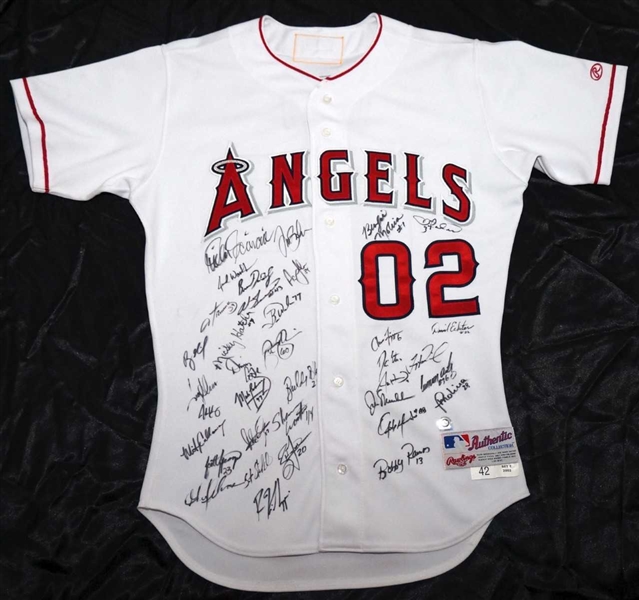 2002 Anaheim Angels (World Champs) Team Signed Commemorative Jersey (36 Sigs)(MLB)