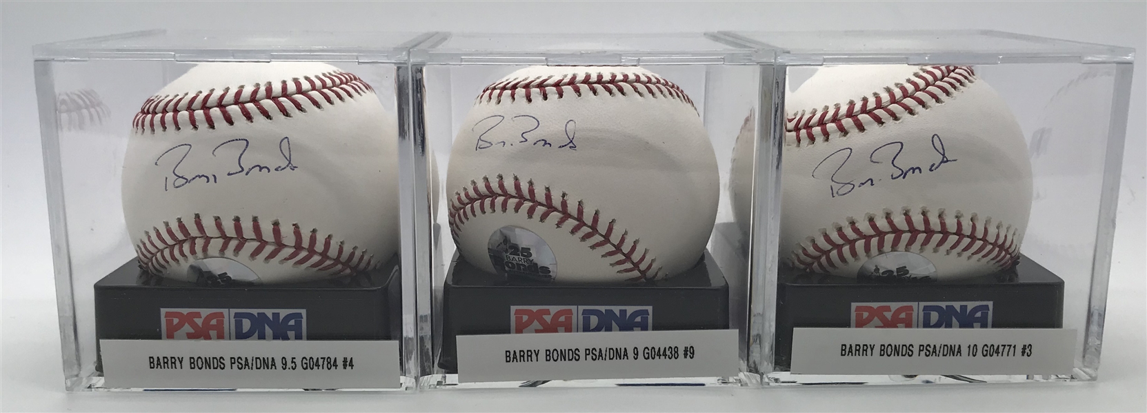 Lot of Three (3) Barry Bonds Signed OML Baseballs PSA/DNA Graded 9, 9.5 & GEM MINT 10!