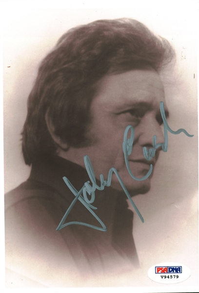 Johnny Cash Signed 4.5" x 7" Photograph (PSA/DNA)