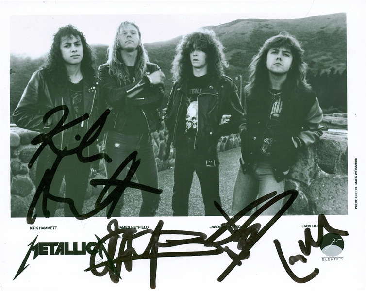 Metallica Near-Mint Group Signed 8" x 10" Elektra Promotional Photograph w/ All Four Members! (REAL/Epperson)