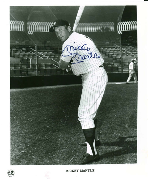 Mickey Mantle Signed 8" x 10" Yankees Photograph (JSA)