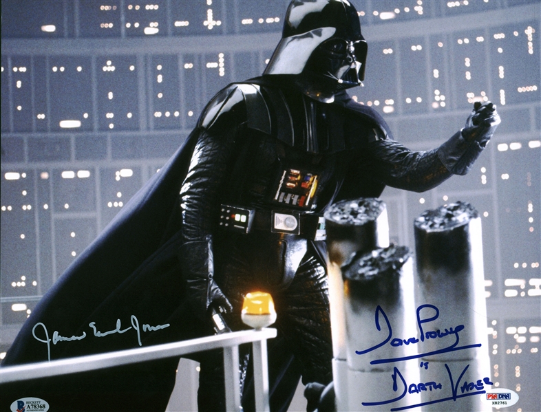 David Prowse & James Earl Jones Dual Signed 8" x 10" Darth Vader Photograph (Beckett/BAS & PSA/DNA)