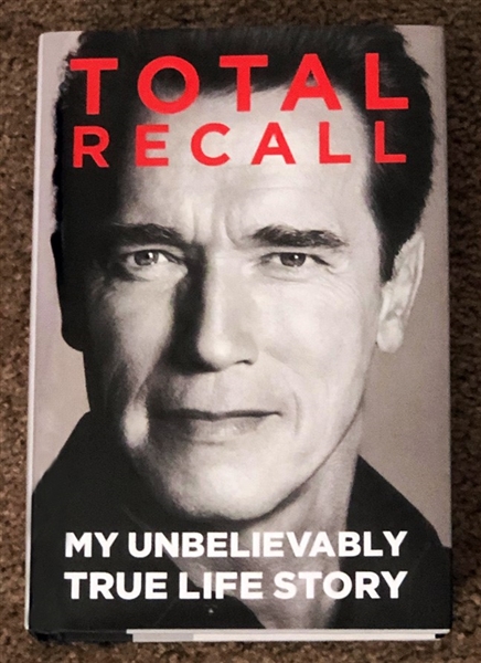 Arnold Schwarzenegger Signed 1st Edition Hardcover "Total Recall" Book (Beckett/BAS) 
