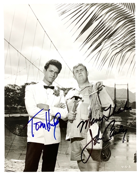 Tom Hanks & John Candy Dual Signed 8" x 10" Photo from "Volunteers" (Beckett/BAS)