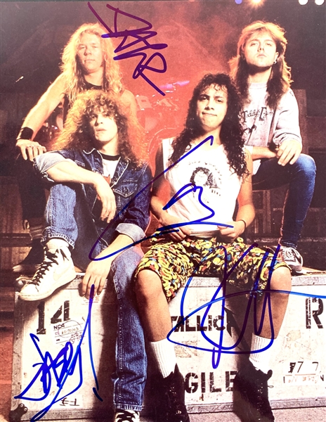 Metallica Group Signed 8" x 10" Color Photograph (Beckett/BAS LOA)