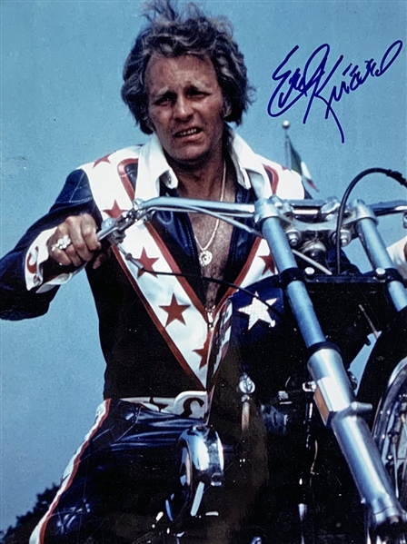 Evel Kneivel In-Person Signed 11" x 14" Color Photo (Beckett/BAS)