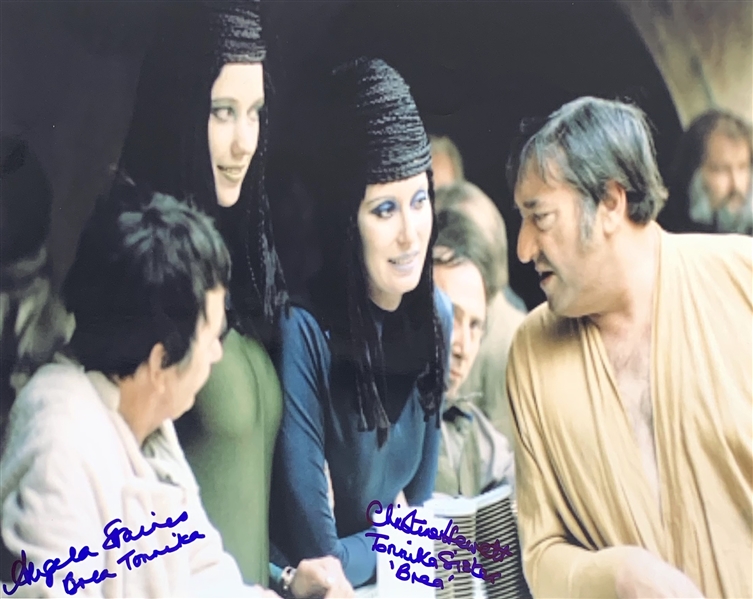 The Cantina: The Tonnika Sisters ULTRA RARE Christine Hewett & Angela Staines Signed 11" x 14" Color Photo (Beckett/BAS Guaranteed)(Steve Grad Collection)