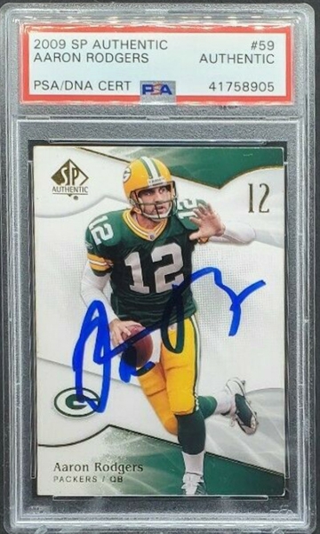 Aaron Rodgers Signed 2009 SP Authentic #59 Trading Card (PSA/DNA Encapsulated)