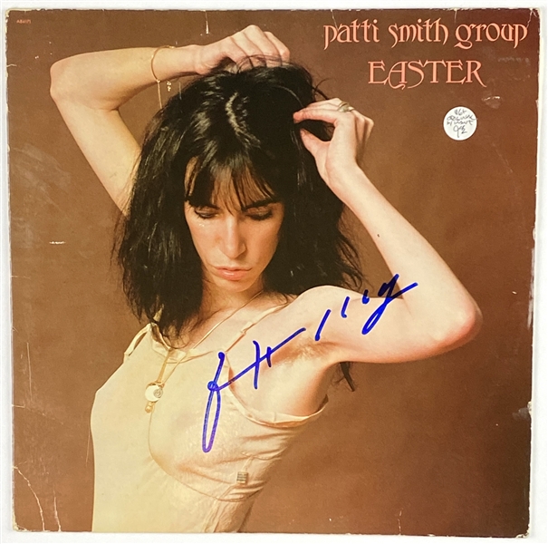 Patti Smith In-Person Signed “Easter” Album Record (John Brennan Collection) (BAS Guaranteed) 