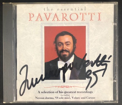 Luciano Pavarotti Signed "The Essential Pavarotti" Signed CD (Beckett/BAS Guaranteed) 