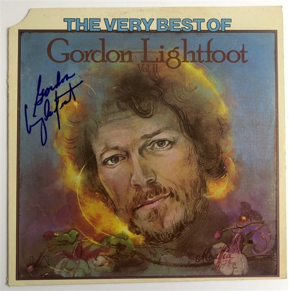Gordon Lightfoot Signed “The Very Best of” Album Record (Beckett/BAS Guaranteed)  