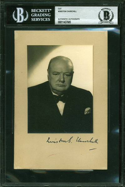 Sir Winston Churchill Superb Signed 4.25" x 6.75" Portrait Photograph (Beckett/BAS Encapsulated)