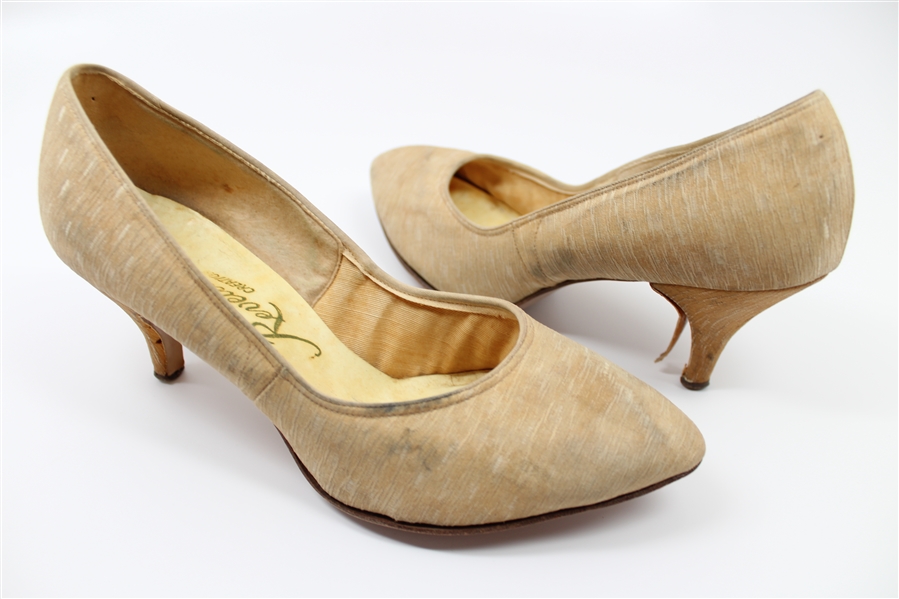Jacqueline Kennedys Textured Fabric "Revette Creation" Pumps, Owned And Worn By Her! (University Archives Provenance) 