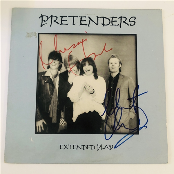 Pretenders: Hynde & Chambers In-Person Signed “Extended Play” Album Record (2 Sigs) (John Brennan Collection) (Beckett/BAS Authentication)