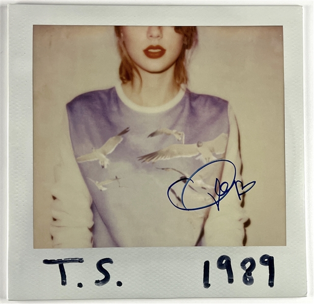 Taylor Swift Signed “1989” Record Album (JSA Authentication) 