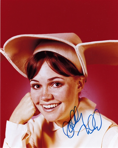 Sally Field Signed (2) 8x10 Photos IN PERSON (Third Party Guaranteed)