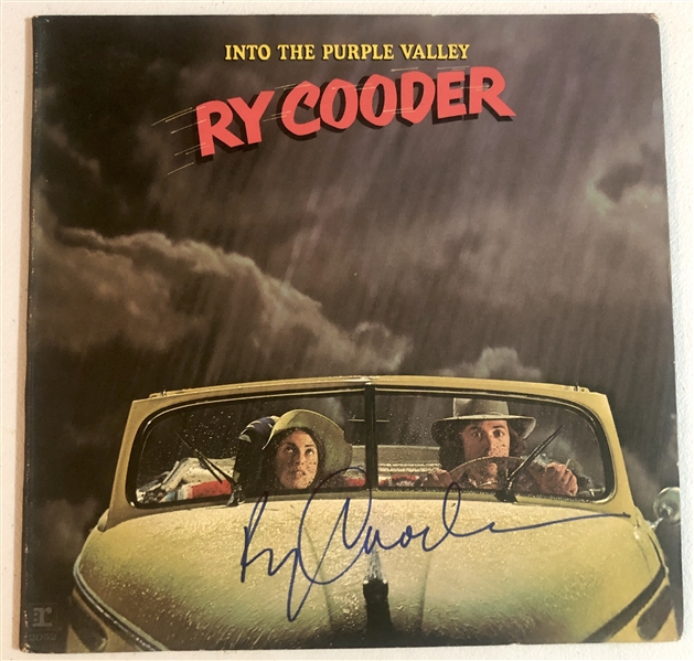 Ry Cooder Signed “Into the Purple Valley” Album Record (Beckett/BAS Authentication)  