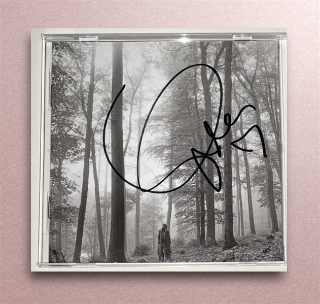 Taylor Swift Signed FOLKLORE CD! (Third Party Guaranteed)