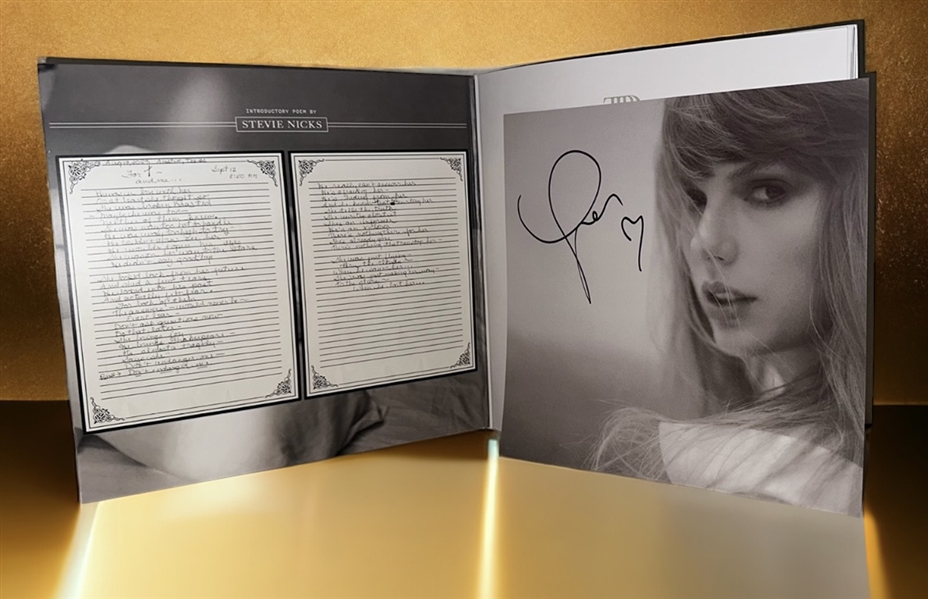 Taylor Swift NEW Tortured Poets Dept Double Vinyl w/ Hand Signed 11"x11" Photo!