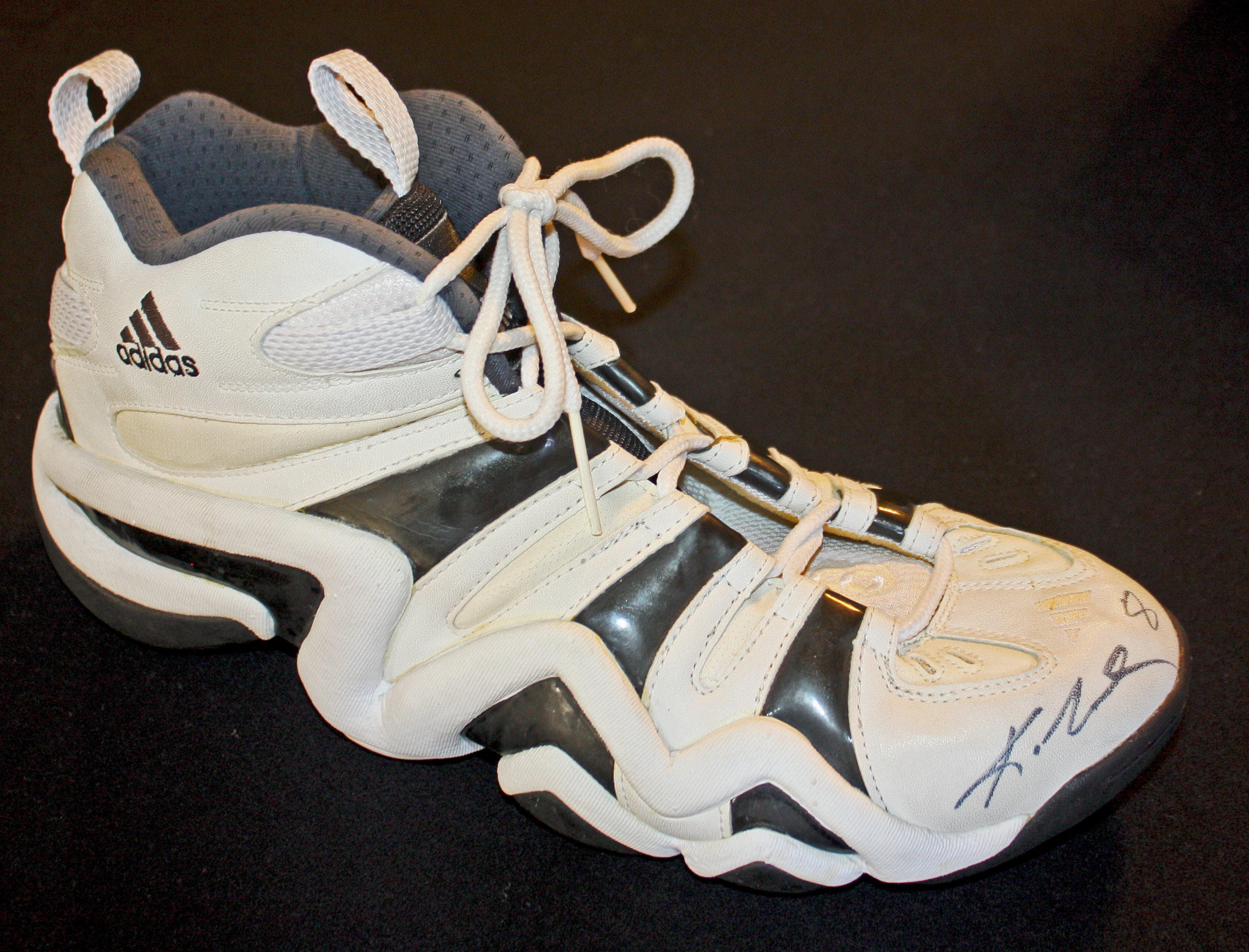 adidas kobe bryant 1997