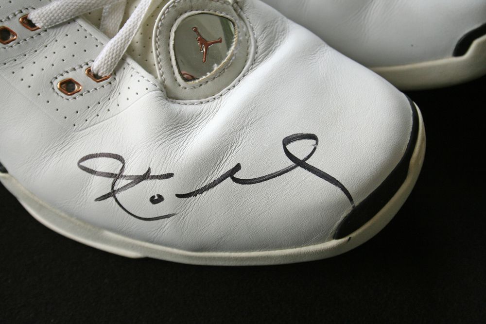 kobe bryant 2002 shoes