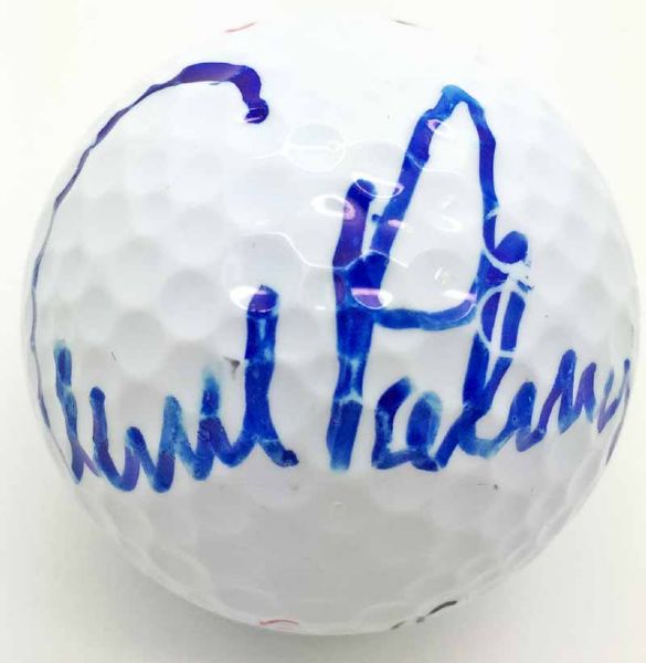 Arnold Palmer Superbly Signed Golf Ball (JSA)