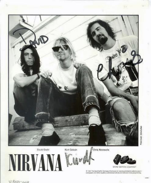Incredibily Rare Nirvana Group Signed 8" x 10" Promotional Photo w/ Kurt Cobain! (JSA)