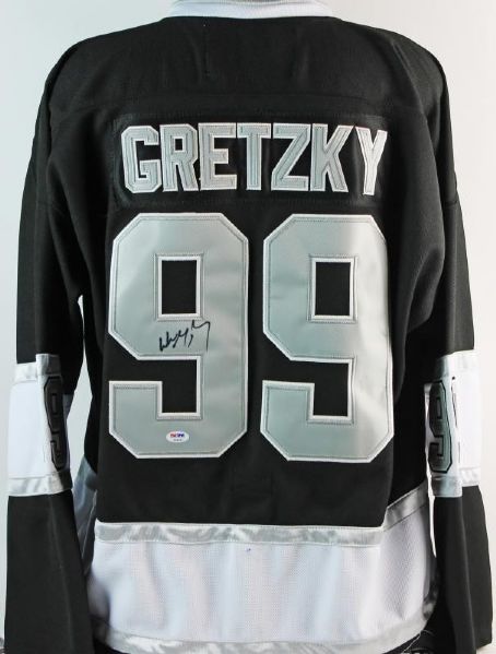 Wayne Gretzky Signed LA Kings Hockey Jersey (PSA/DNA)