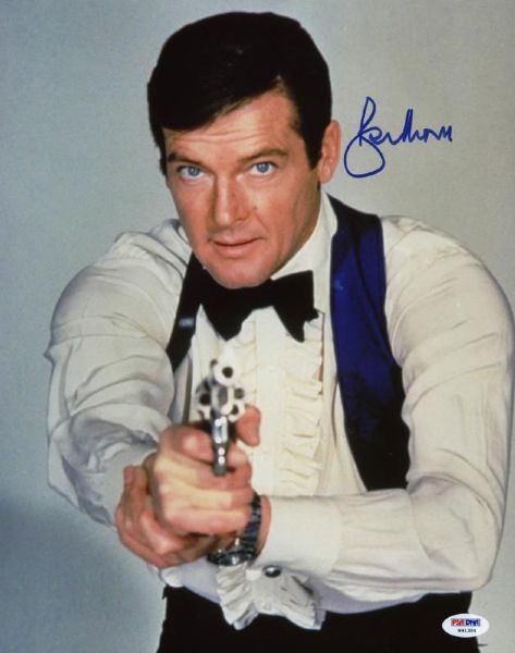007: Roger Moore Signed 11" x 14" Photo as James Bond (PSA/DNA)
